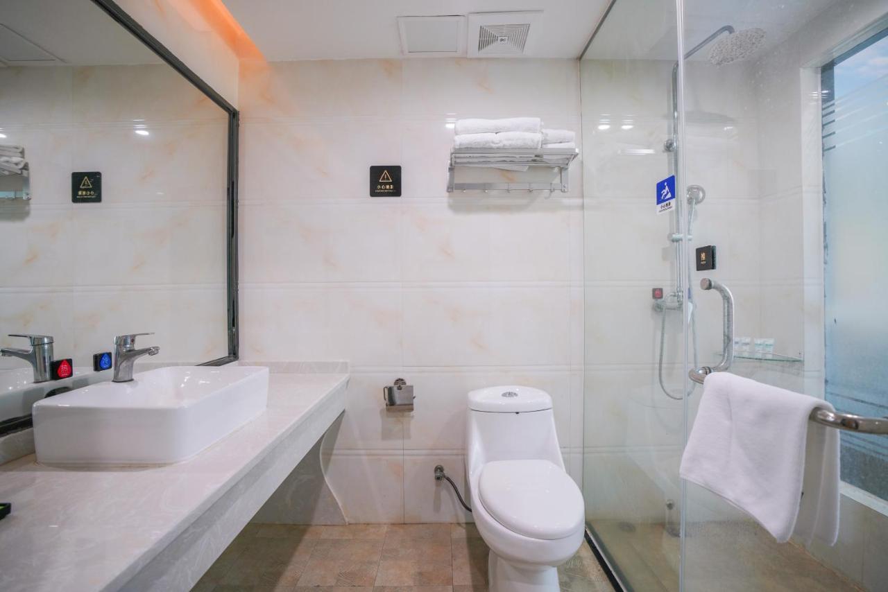 Felice Hotel-Guangzhou Baiyun International Airport Renhe Metro Station Branch Kuangcsou Kültér fotó