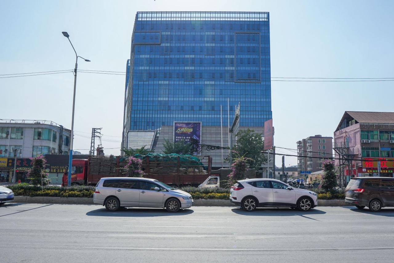 Felice Hotel-Guangzhou Baiyun International Airport Renhe Metro Station Branch Kuangcsou Kültér fotó